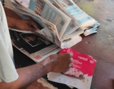 adcrest-licious-newspaper